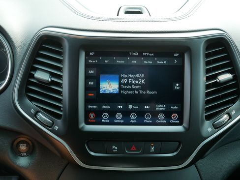 Used 2021 Jeep Cherokee Latitude Lux 80th Anniv w/ Quick Order Package 26U 80TH AWD/4WD image 22