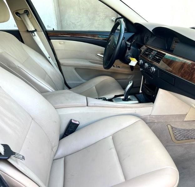 Used 2010 BMW 528i Sedan RWD image 22