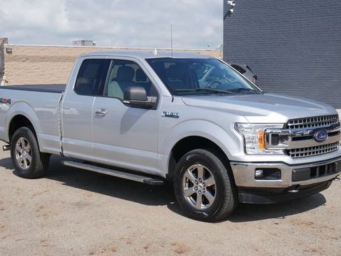 Used 2018 Ford F150 XLT w/ Equipment Group 302A Luxury AWD/4WD image 7