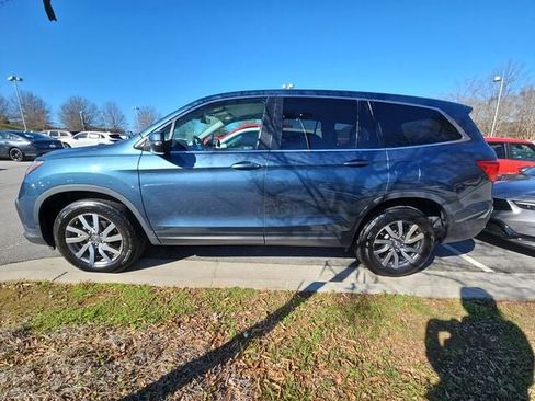 Used 2021 Honda Pilot EX image 5