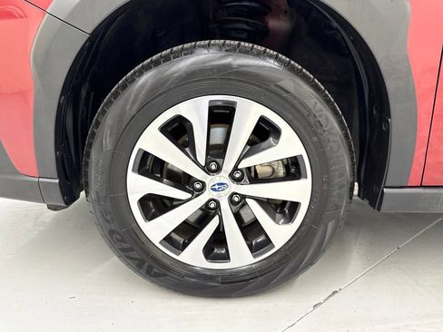 Certified 2024 Subaru Outback Premium w/ Popular Package #1 AWD/4WD image 10