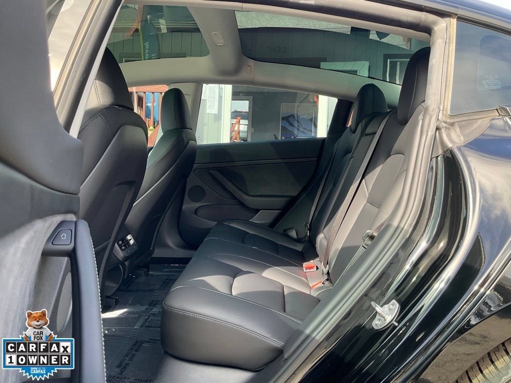 Used 2023 Tesla Model 3 Standard Range RWD image 8