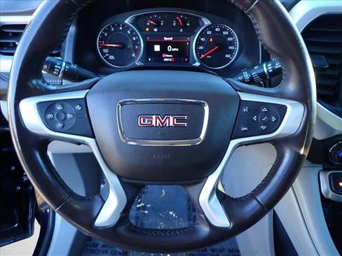 Used 2022 GMC Acadia SLT w/ Preferred Package image 13