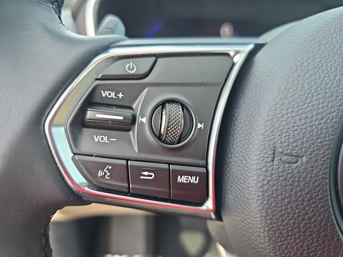 Used 2025 Acura MDX SH-AWD w/ Technology Package image 18