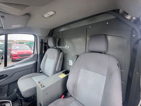 Used 2018 Ford Transit 250 148 Low Roof image 31