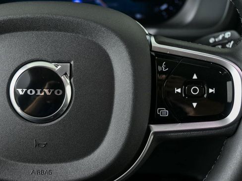 Used 2026 Volvo XC90 B6 Ultra w/ Protection Package AWD/4WD image 11