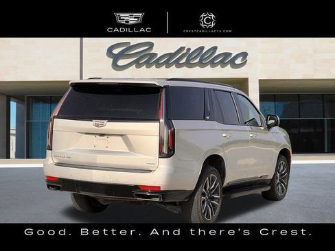 Used 2021 Cadillac Escalade Sport AWD/4WD image 3