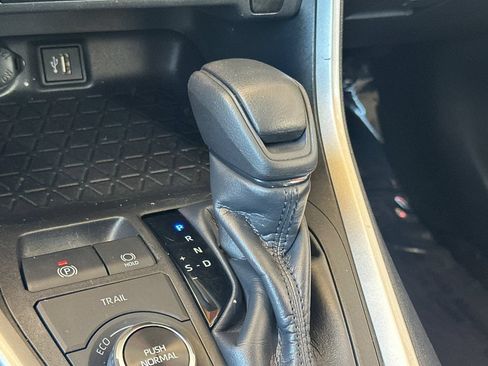 Used 2024 Toyota RAV4 LE AWD/4WD image 24