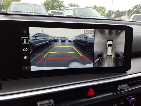 Used 2024 Kia Sorento SX FWD image 21