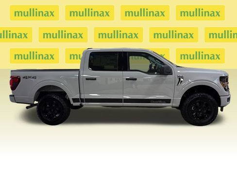 New 2026 Ford F150 XLT w/ Equipment Group 301A Standard AWD/4WD image 2