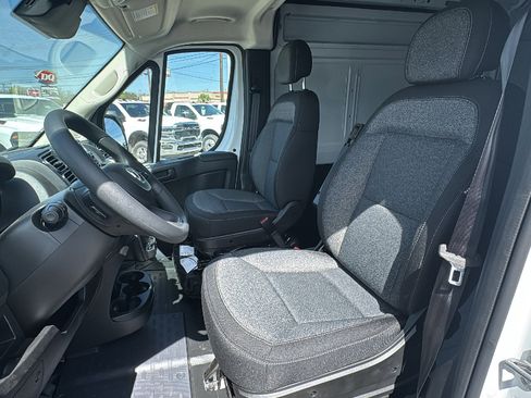 New 2026 RAM ProMaster 2500 w/ Convenience Group image 13