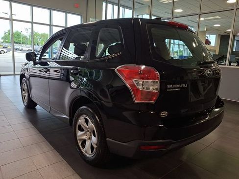Used 2016 Subaru Forester 2.5i AWD/4WD image 4