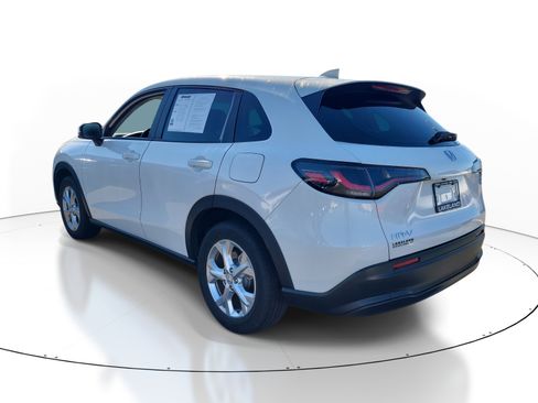 Used 2025 Honda HR-V LX image 6