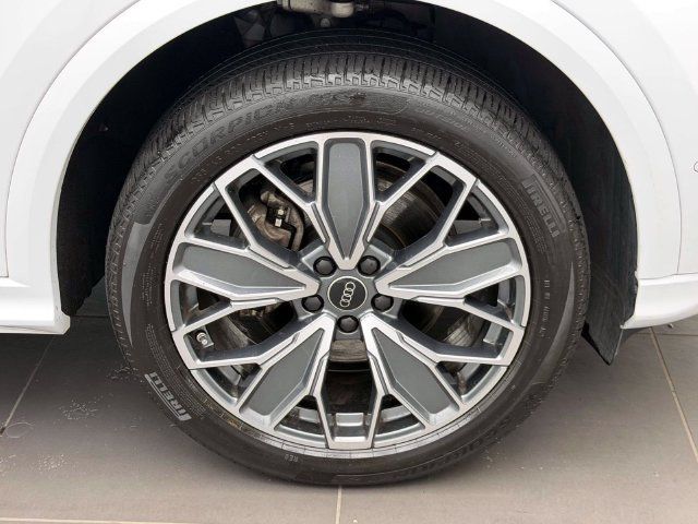 Used 2025 Audi Q5 Premium Plus w/ Premium Plus AWD/4WD image 8