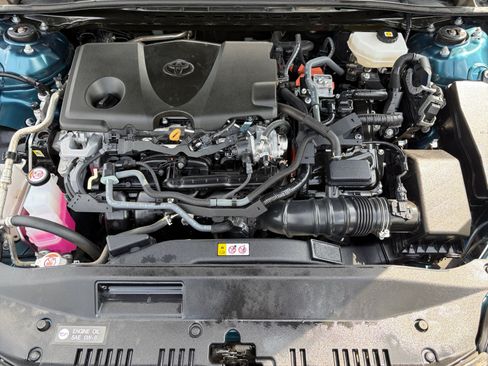 Used 2025 Toyota Camry LE FWD image 31