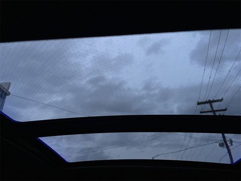 Used 2023 BMW X6 M50i w/ Executive Package image 22