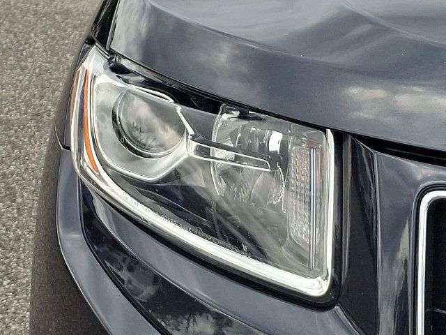 Used 2015 Jeep Grand Cherokee Limited AWD/4WD image 28