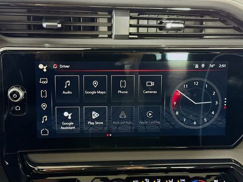 Used 2024 GMC Sierra 2500 AT4X AWD/4WD image 15