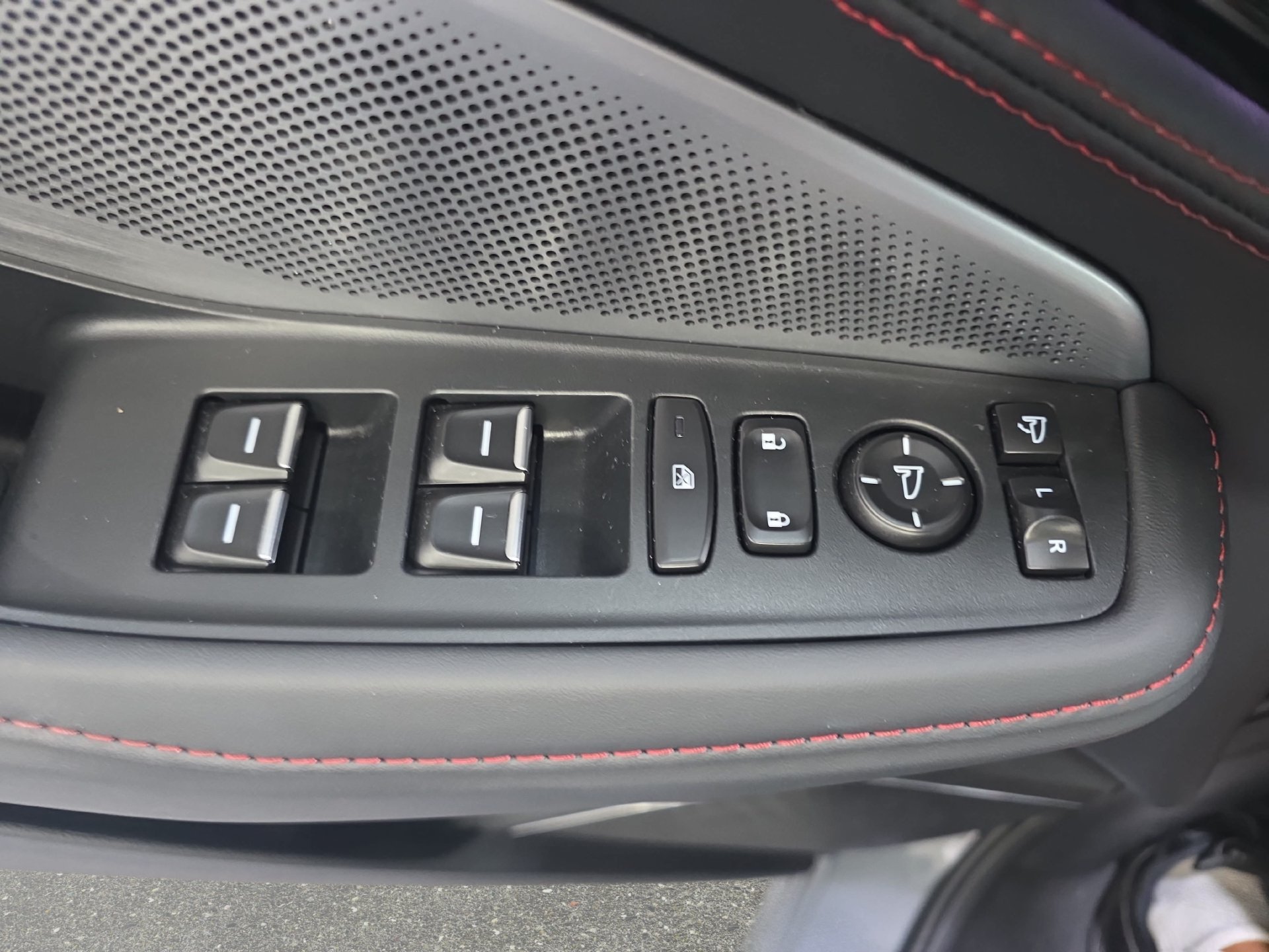 Used 2026 Acura MDX A-Spec w/ Advance Package AWD/4WD image 27