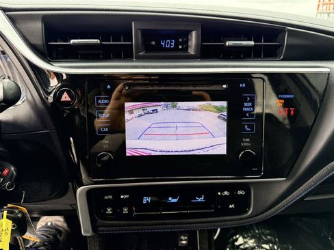 Used 2019 Toyota Corolla SE FWD image 26