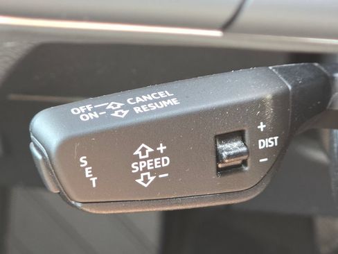 Certified 2023 Audi Q5 2.0T Premium Plus AWD/4WD image 16