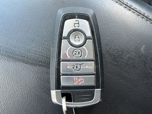 Used 2023 Ford Explorer XLT w/ Equipment Group 202A RWD image 27