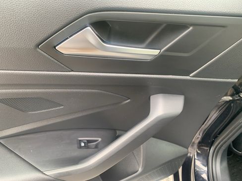 Used 2020 Volkswagen Jetta R-Line w/ R-Line Cold Weather Package image 23