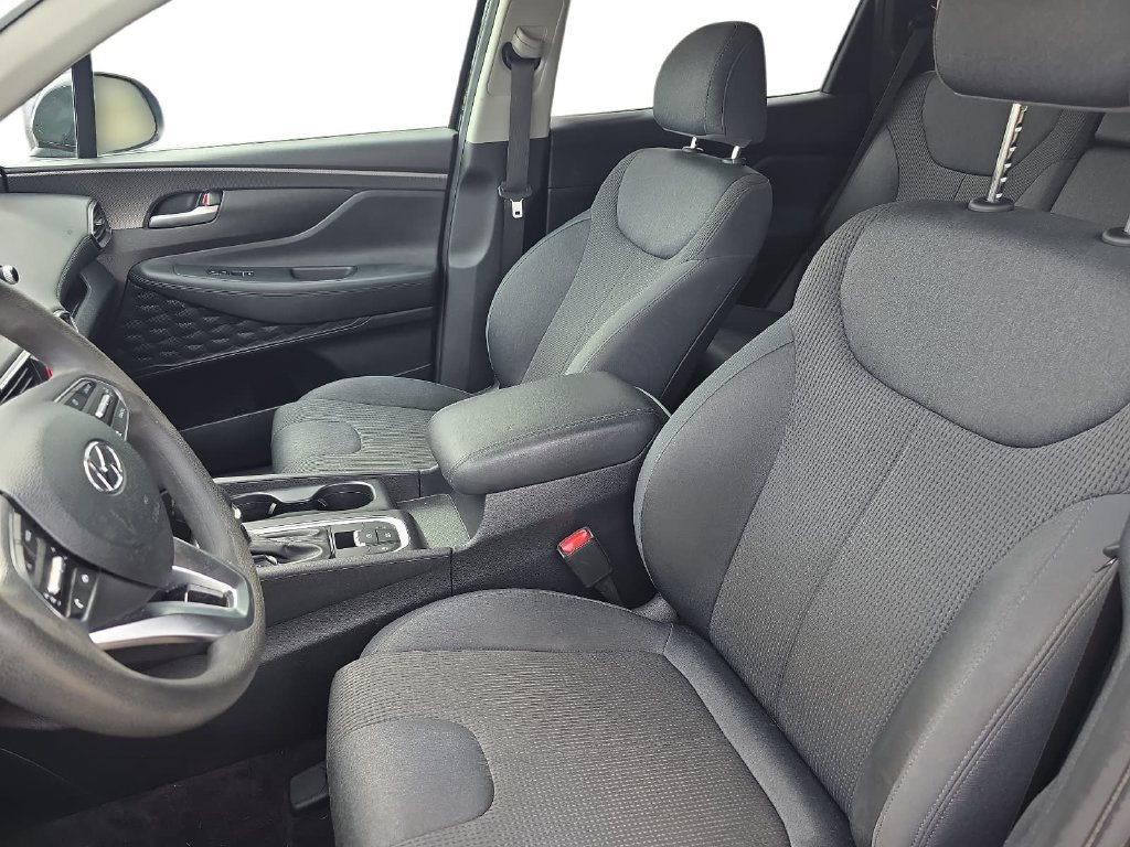 Used 2019 Hyundai Santa Fe SE FWD image 13