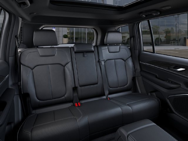New 2027 Jeep Grand Cherokee Limited AWD/4WD image 15