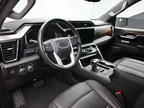 Used 2023 GMC Sierra 1500 Denali w/ Technology Package AWD/4WD image 12