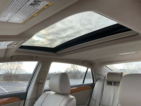 Used 2006 Toyota Avalon XLS image 24