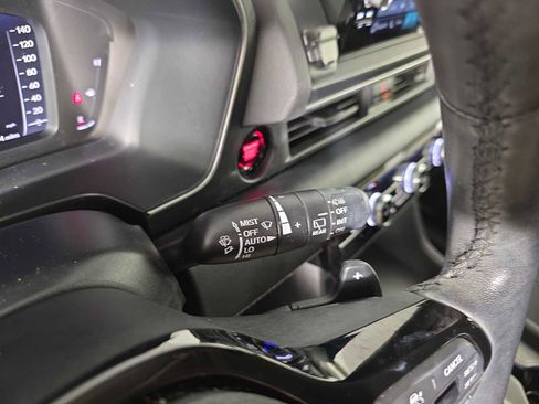 Used 2023 Honda Pilot Elite image 47