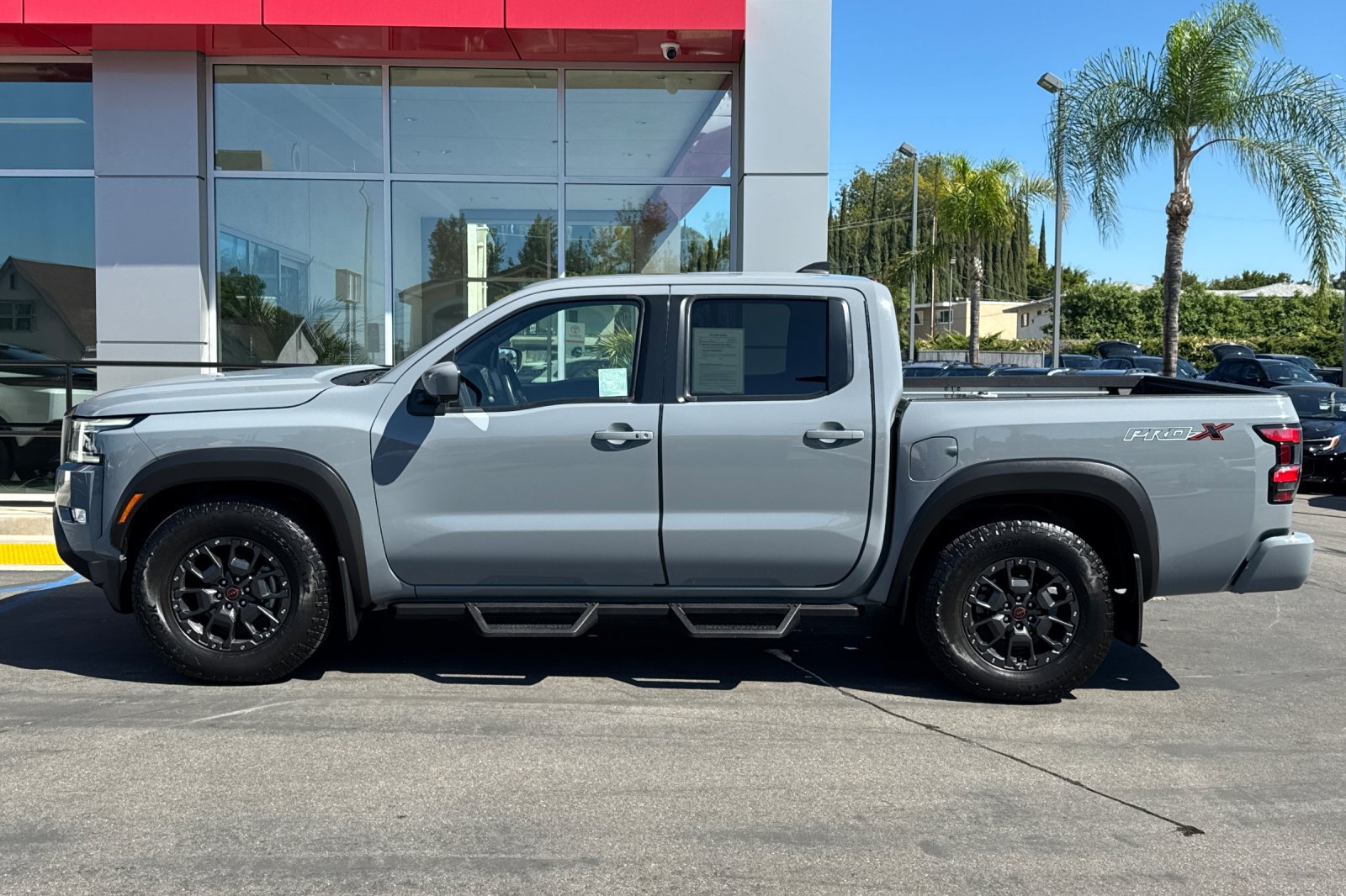 Used 2023 Nissan Frontier Pro-X w/ Pro-X Premium Package RWD image 8