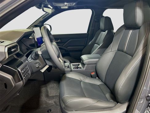 New 2026 Toyota 4Runner Limited image 19