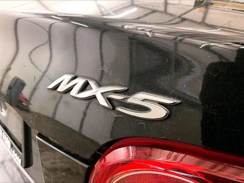 Used 2015 MAZDA MX-5 Miata Grand Touring image 14
