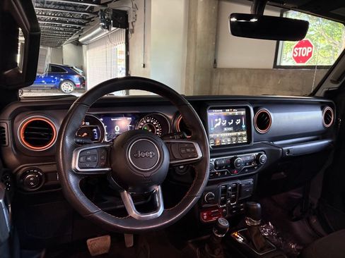 Used 2023 Jeep Gladiator Mojave w/ Cold Weather Group AWD/4WD image 14