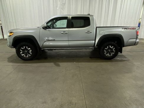 Certified 2023 Toyota Tacoma TRD Off-Road image 7