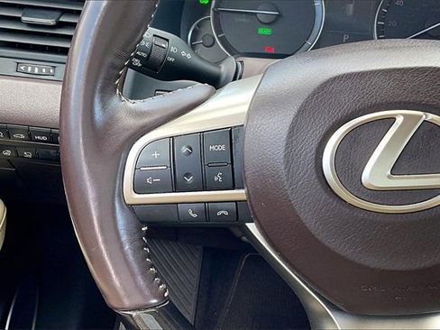 Used 2019 Lexus RX 450hL Luxury image 18