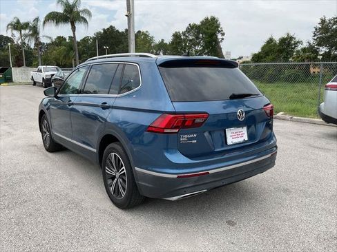 Used 2019 Volkswagen Tiguan SEL w/ 3rd Row Seat Package AWD/4WD image 9