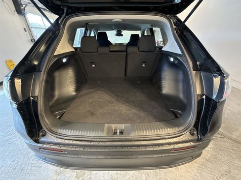 Used 2023 Honda HR-V LX image 19