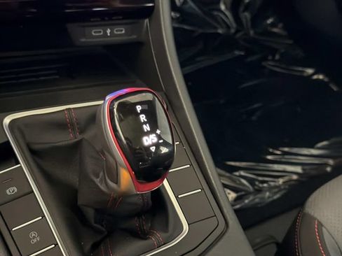 New 2026 Volkswagen Jetta GLI Autobahn FWD image 25