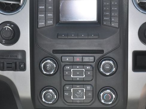 Used 2013 Ford F150 XLT w/ Luxury Equipment Group image 40