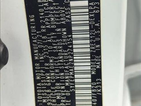 Used 2022 Toyota Corolla LE FWD image 29