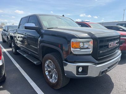 Used 2014 GMC Sierra 1500 SLT w/ SLT Crew Cab Value Package