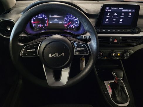 Used 2024 Kia Forte LXS FWD image 22