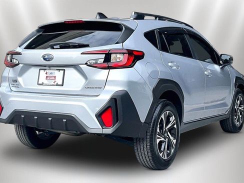 Certified 2025 Subaru Crosstrek 2.5i Premium AWD/4WD image 5