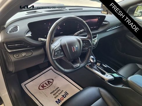Used 2026 Buick Envista Sport Touring w/ Convenience I Package FWD image 10