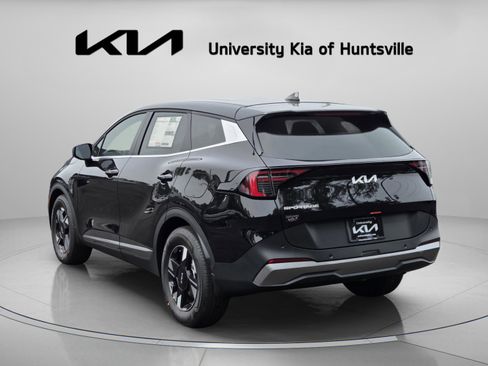 New 2026 Kia Sportage LX FWD image 5