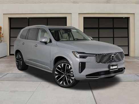 New 2026 Volvo XC90 T8 Ultra w/ Protection Package Premier AWD/4WD image 19