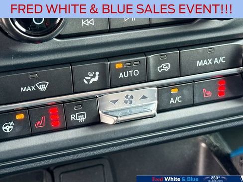 Used 2022 Ford Bronco Outer Banks AWD/4WD image 20